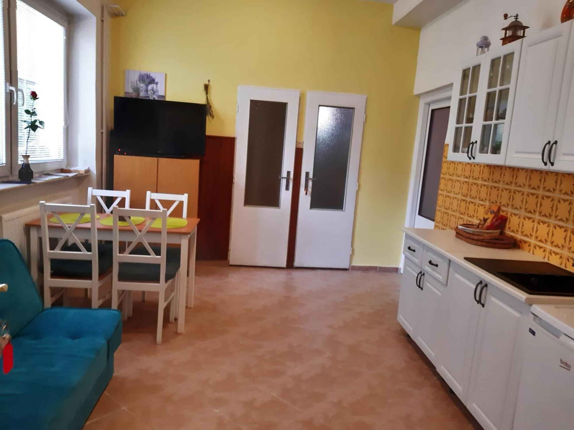U Pani Malirky Apartment Валтис Екстериор снимка